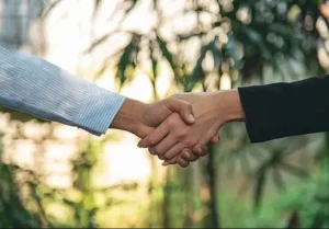 How to Choose the Best Insurance Outsourcing Companies for Scalable Growth